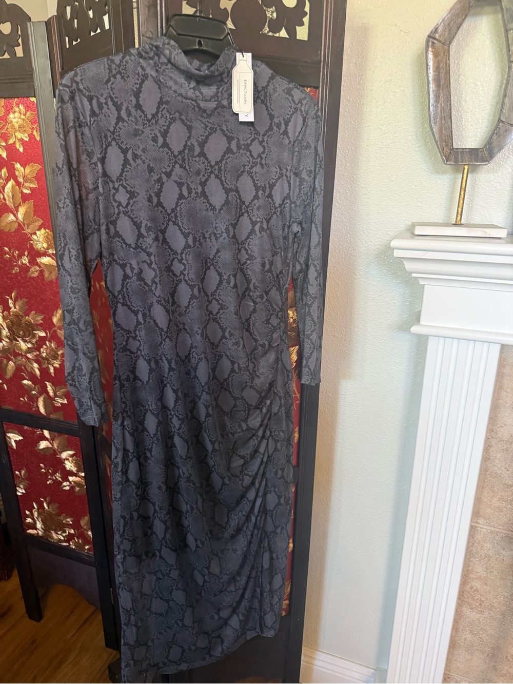 NWT Sanctuary “Night Out” Snakeskin Mock Neck Mesh Midi Dress Sz L